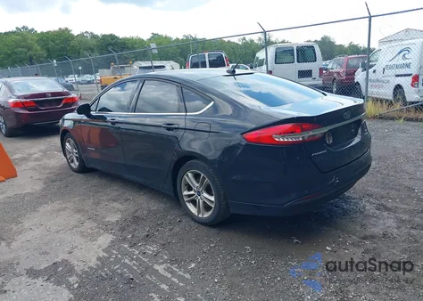 2018 Ford Fusion Hybrid Se z USA, uszkodzony, nr VIN 3FA6P0LU0JR137581